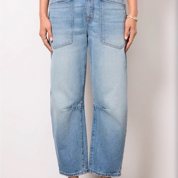 Evereve Cora barrel jeans - Picture 4 of 9